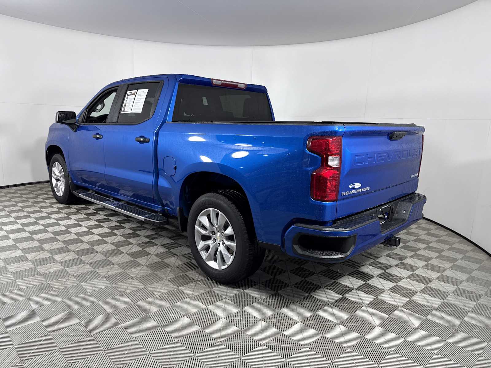 2022 Chevrolet Silverado 1500 Custom photo 4