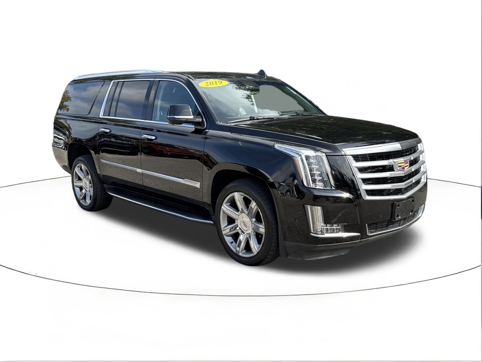 2019 Cadillac Escalade ESV Luxury's photo