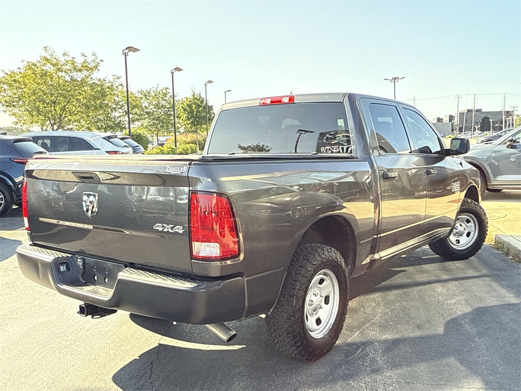 2020 Ram 1500 Classic Tradesman photo 2