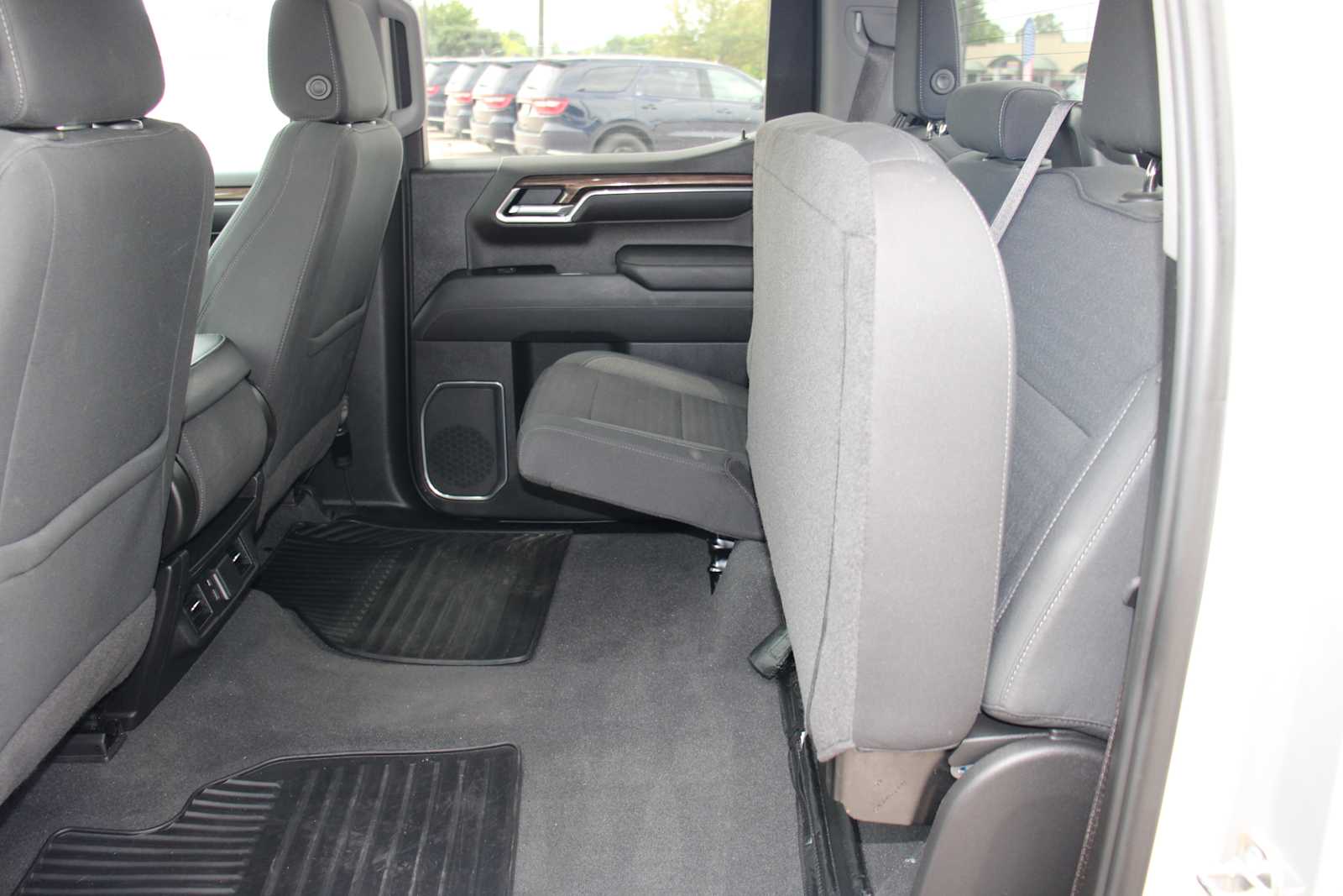 2022 Chevrolet Silverado 1500 LT photo 38