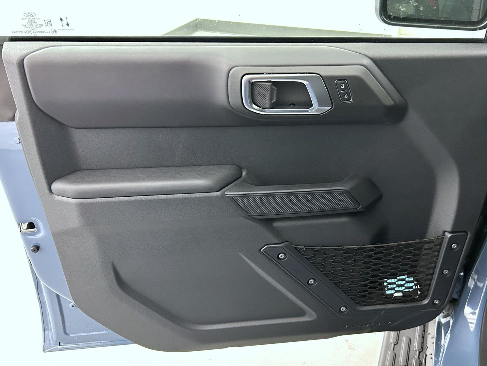 2025 Ford Bronco Outer Banks photo 9
