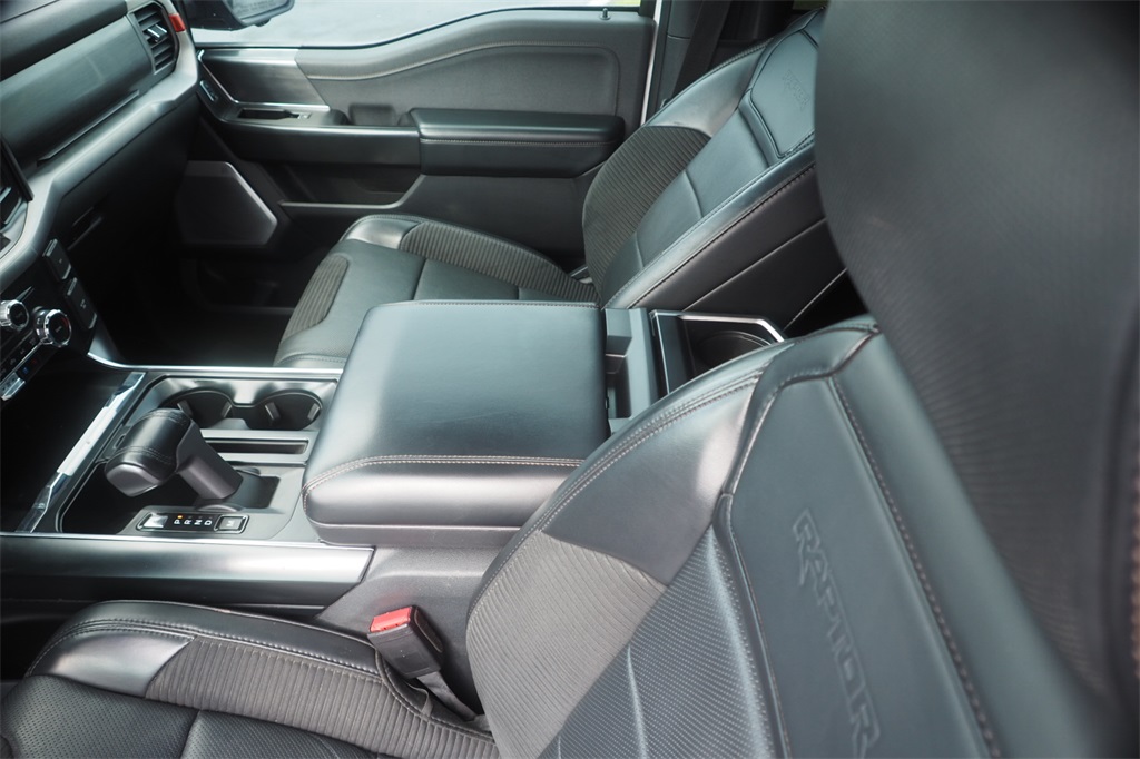 2023 Ford F-150 Raptor photo 8