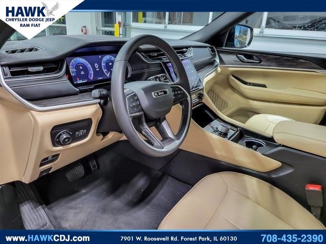 2024 JEEP GRAND CHEROKEE - Image 9