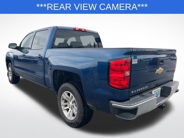 2017 Chevrolet Silverado 1500 LT photo 3