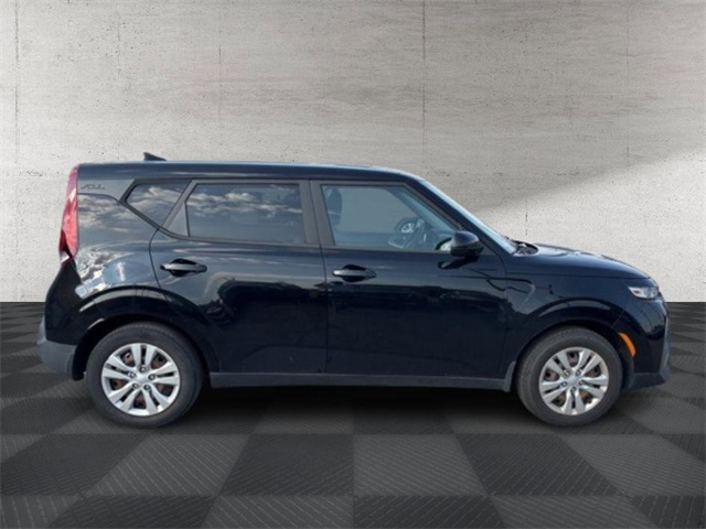 2022 Kia Soul LX photo 8