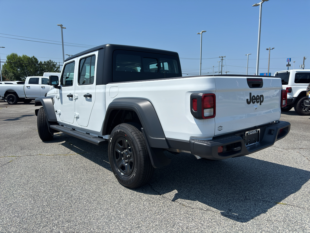 2025 Jeep Gladiator Sport photo 4