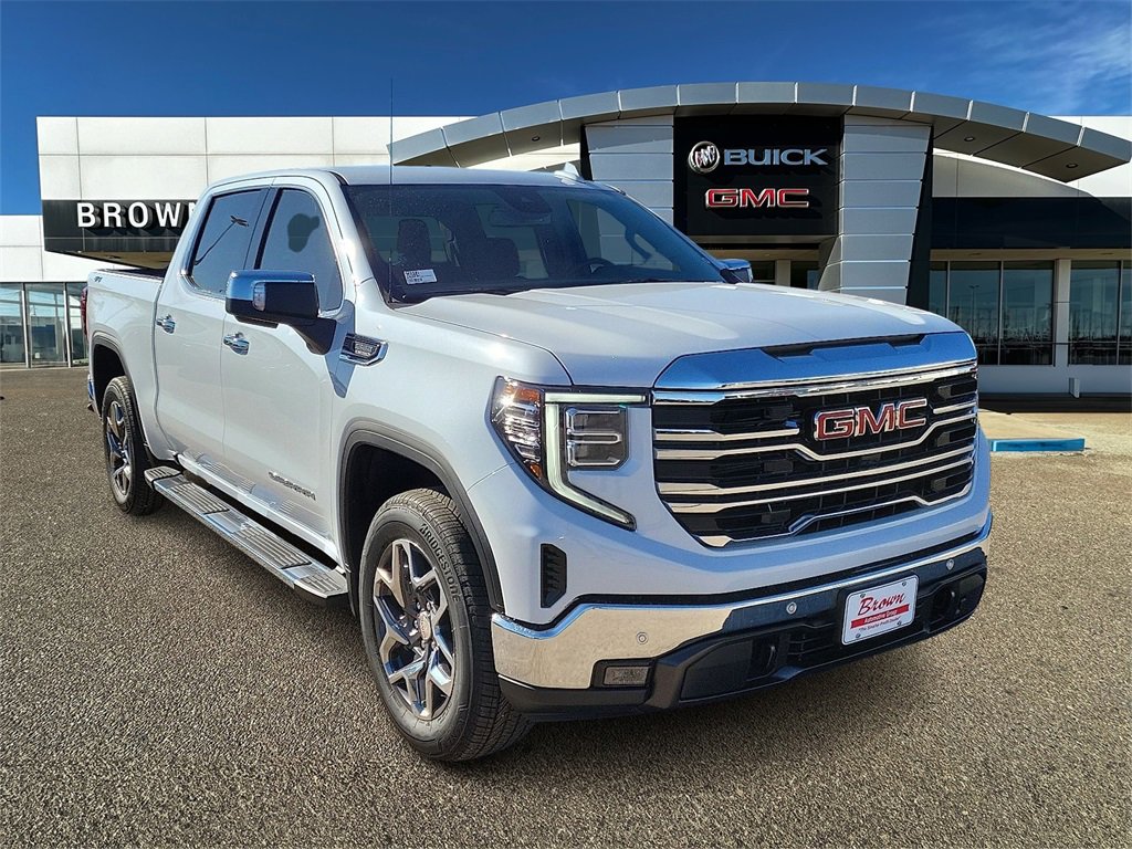 2026 GMC Sierra 1500 SLT's photo