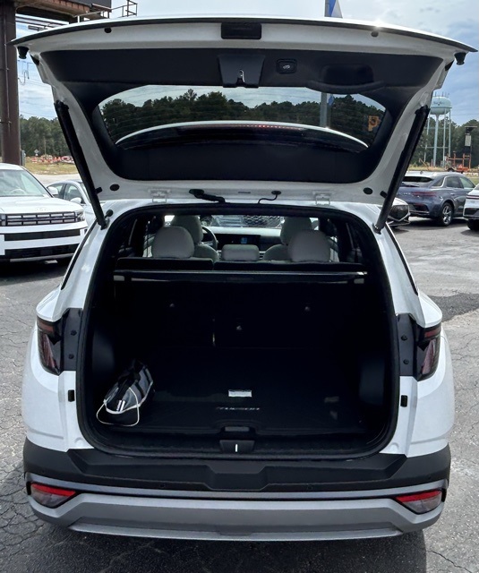 2026 Hyundai Tucson Limited photo 4