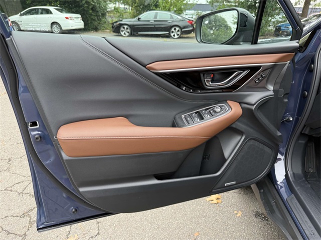 2025 Subaru Outback Touring XT photo 23