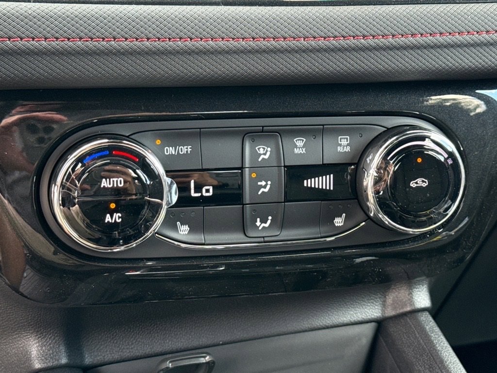 2026 Chevrolet Trailblazer RS photo 4