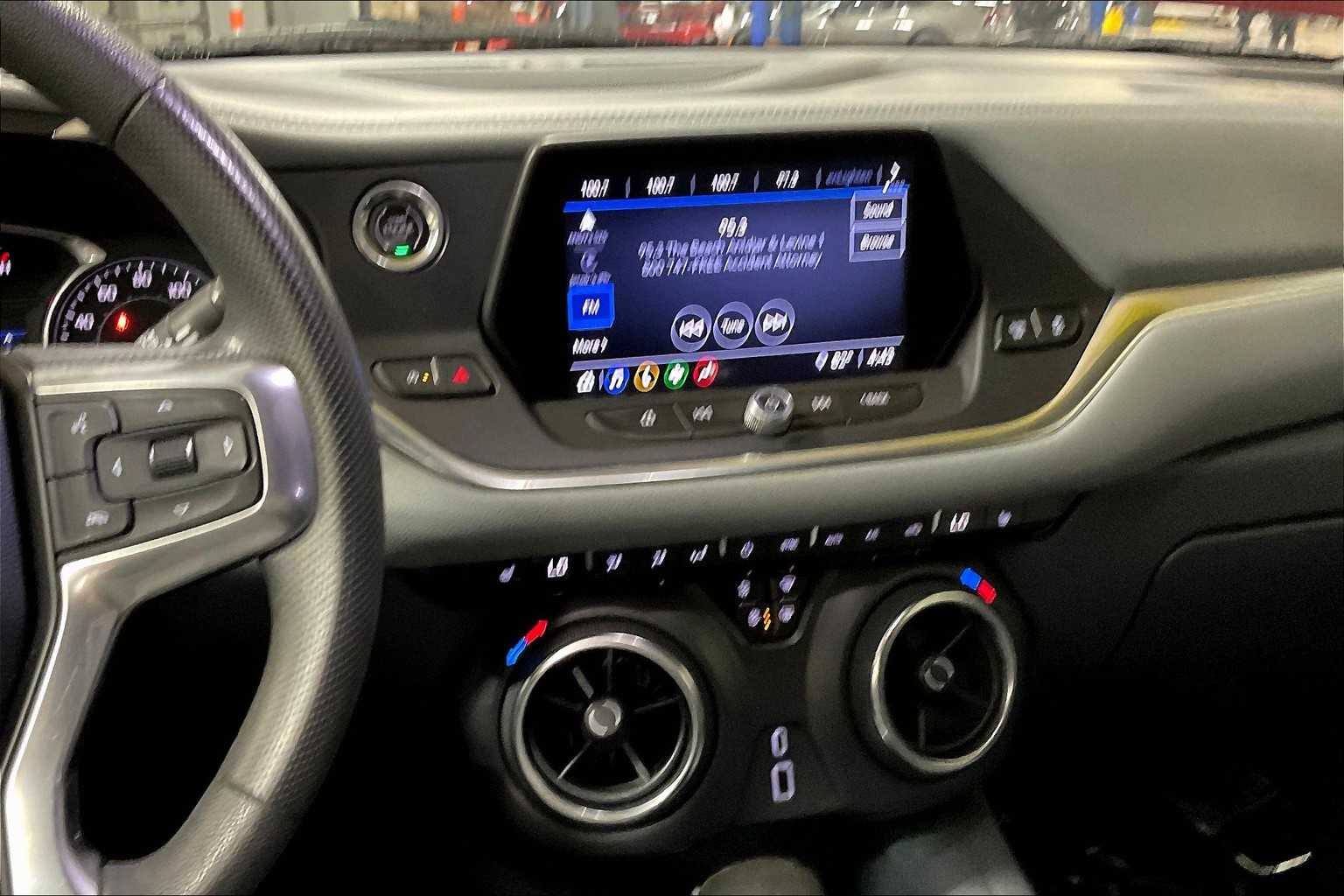 2021 Chevrolet Blazer 2LT photo 6