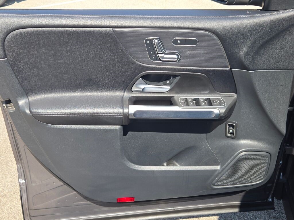 2022 Mercedes Benz GLB 250 4MATIC photo 22