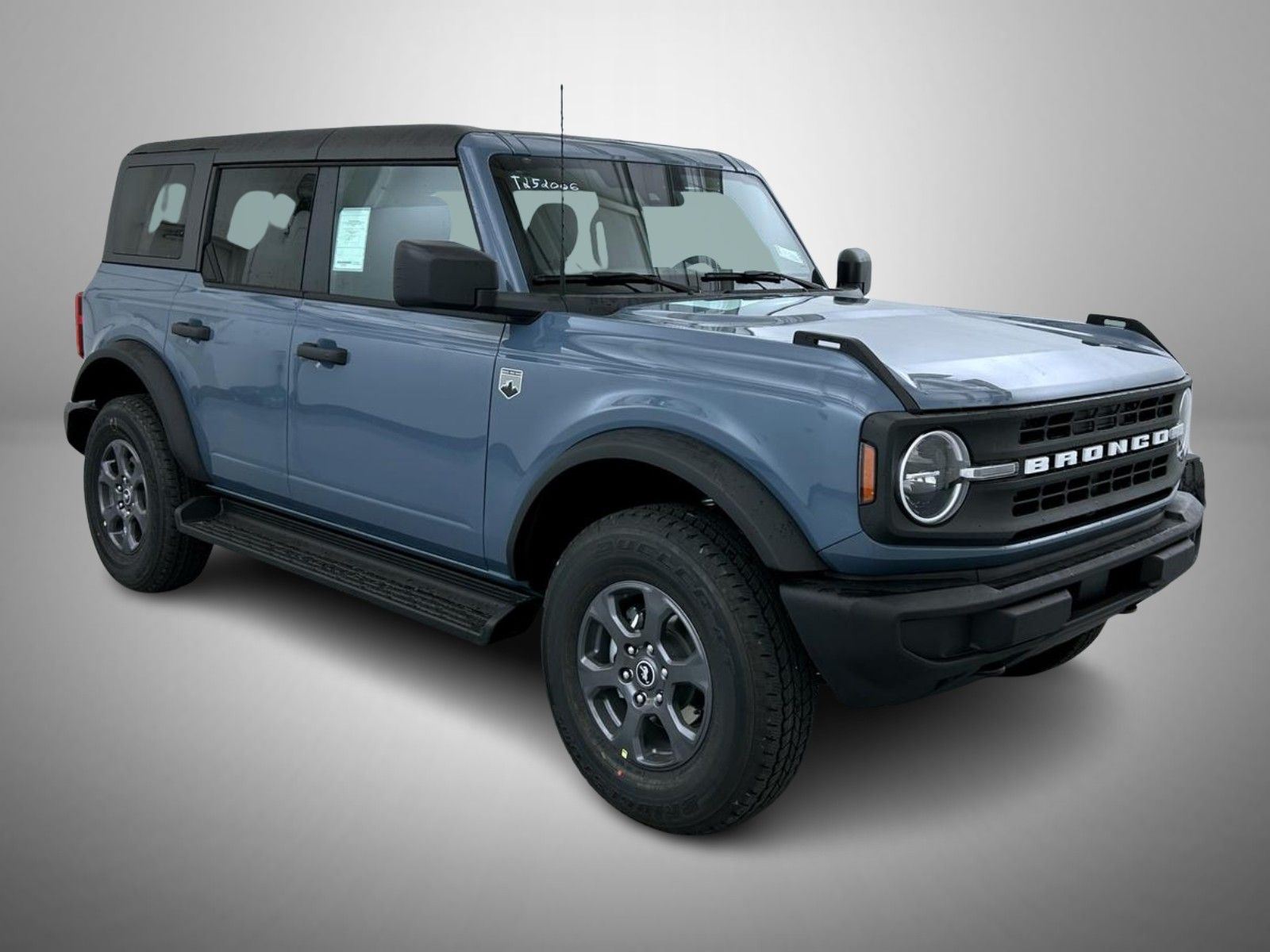 2025 Ford Bronco Big Bend photo 3