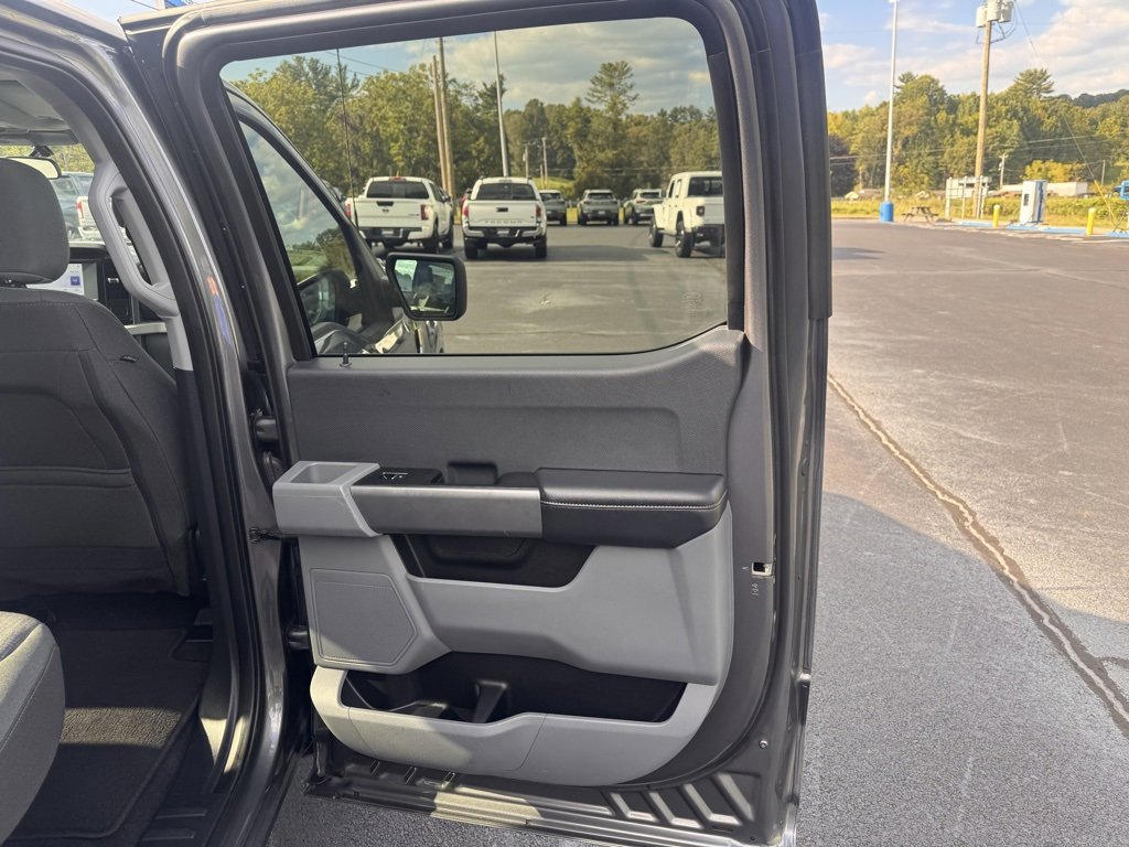 2023 Ford F-150 XL photo 21