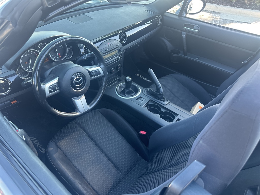 Used 2006 Mazda MX-5 Miata Base with VIN JM1NC25F460108278 for sale in Naples, FL