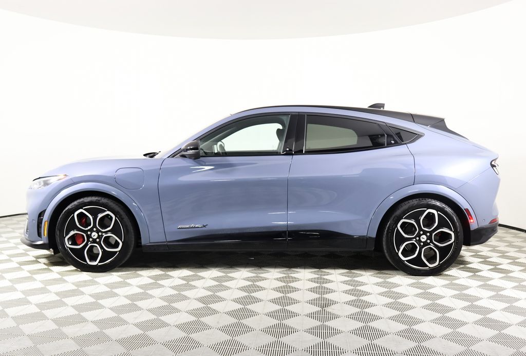2023 Ford Mustang Mach-E GT photo 3