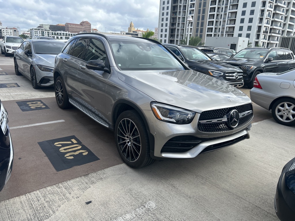 2022 Mercedes-Benz GLC