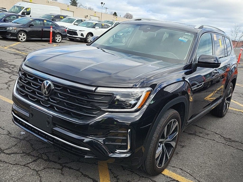 2025 Volkswagen Atlas SEL Premium R-Line photo 4