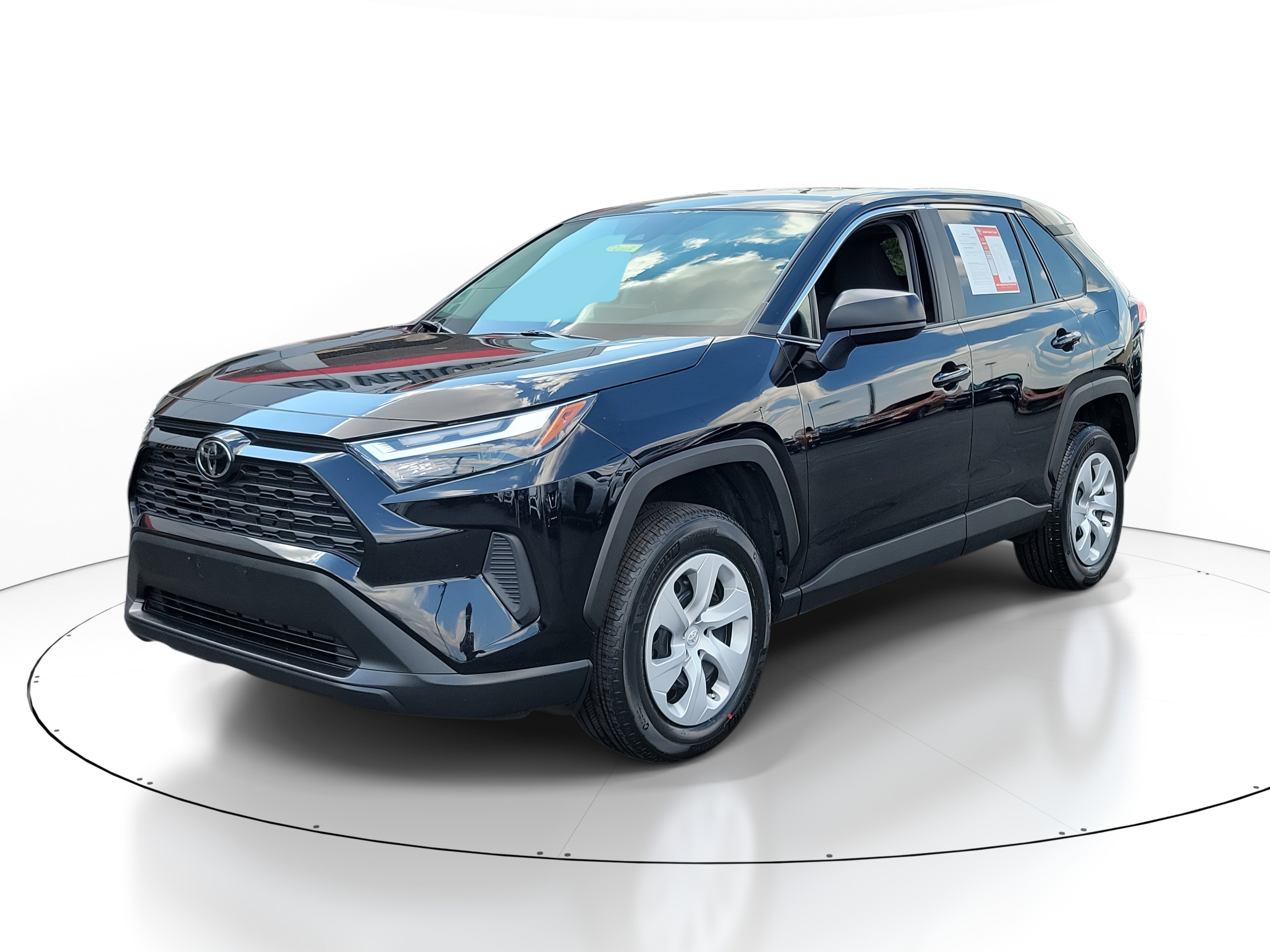 2024 Toyota RAV4 LE photo 2