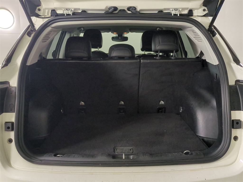 2020 Jeep Compass Latitude photo 12