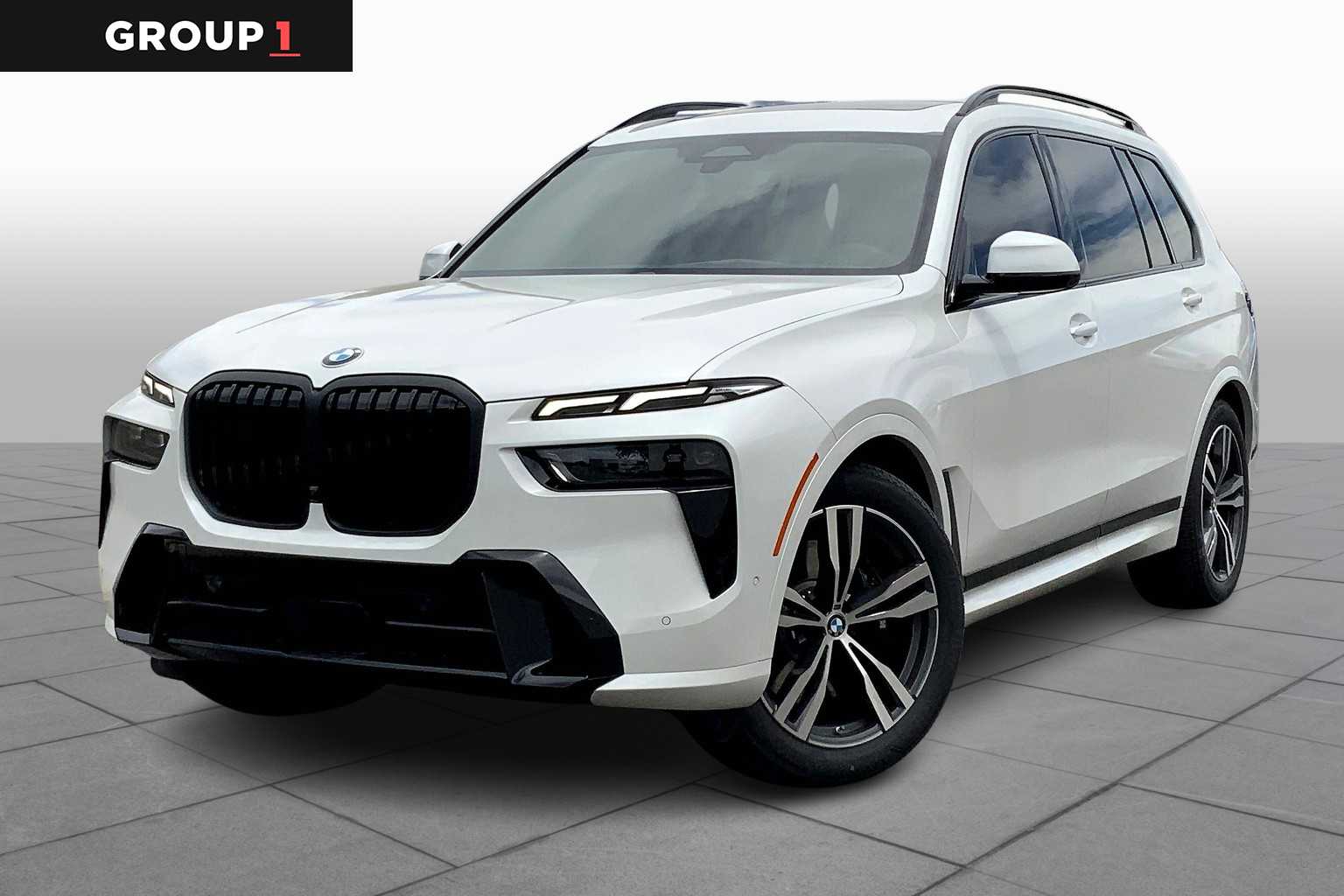 2025 BMW X7 40i's photo