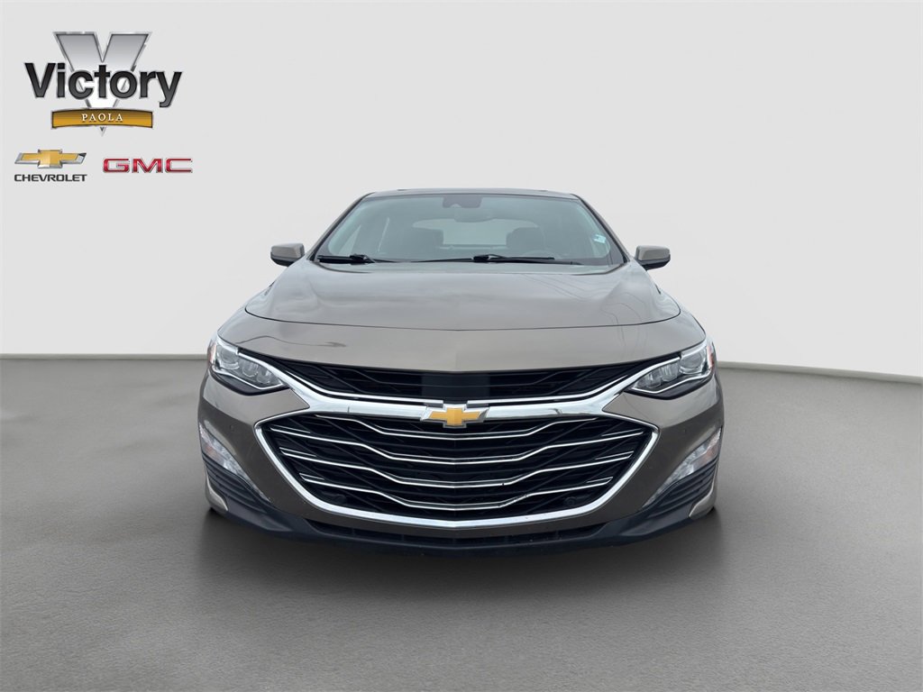 2020 Chevrolet Malibu Premier photo 2