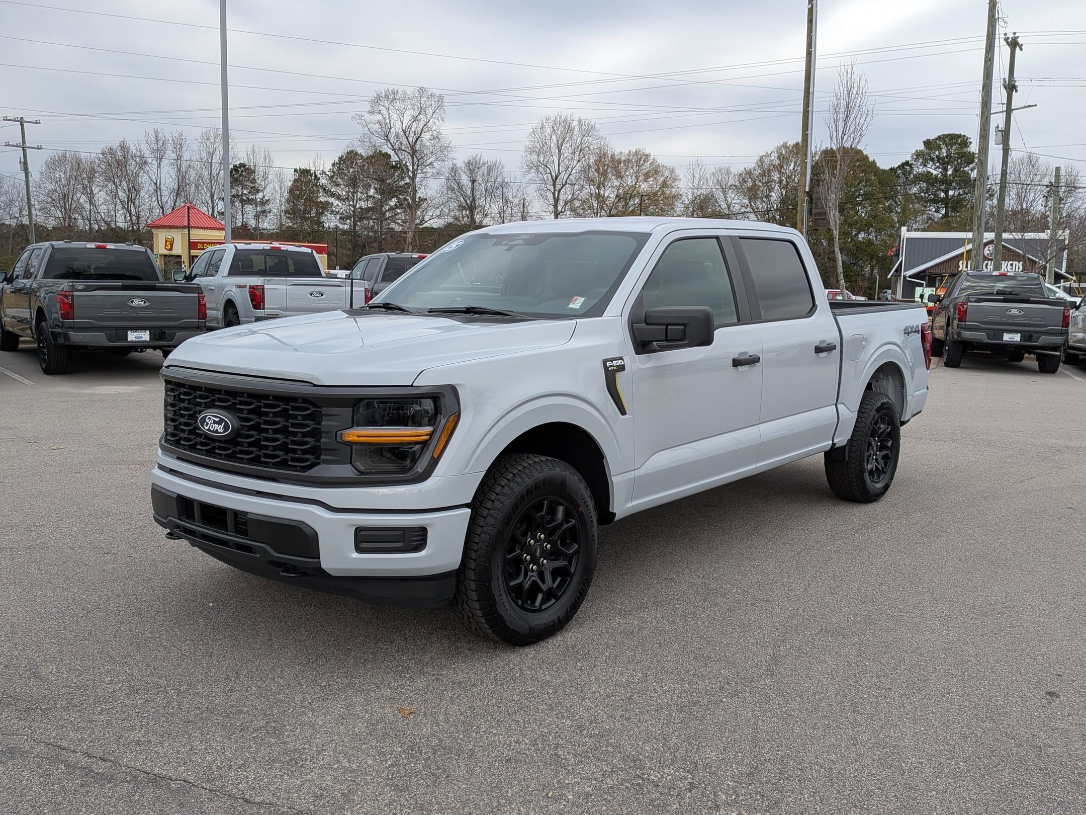 2025 Ford F-150 STX's photo