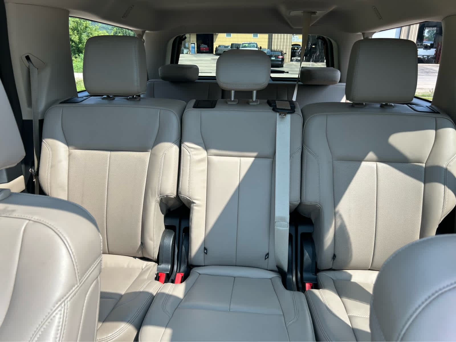 2024 Ford Expedition MAX XLT photo 24