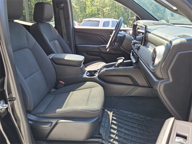 2023 Chevrolet Colorado LT photo 14