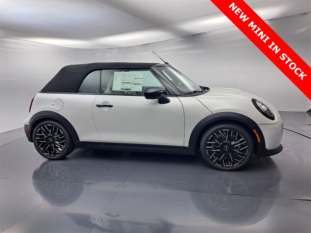2025 Mini Cooper S Convertible Iconic photo 2