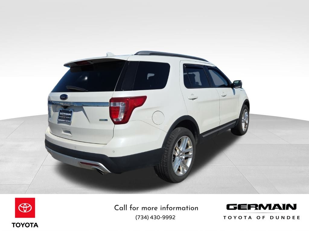 2016 Ford Explorer XLT photo 2