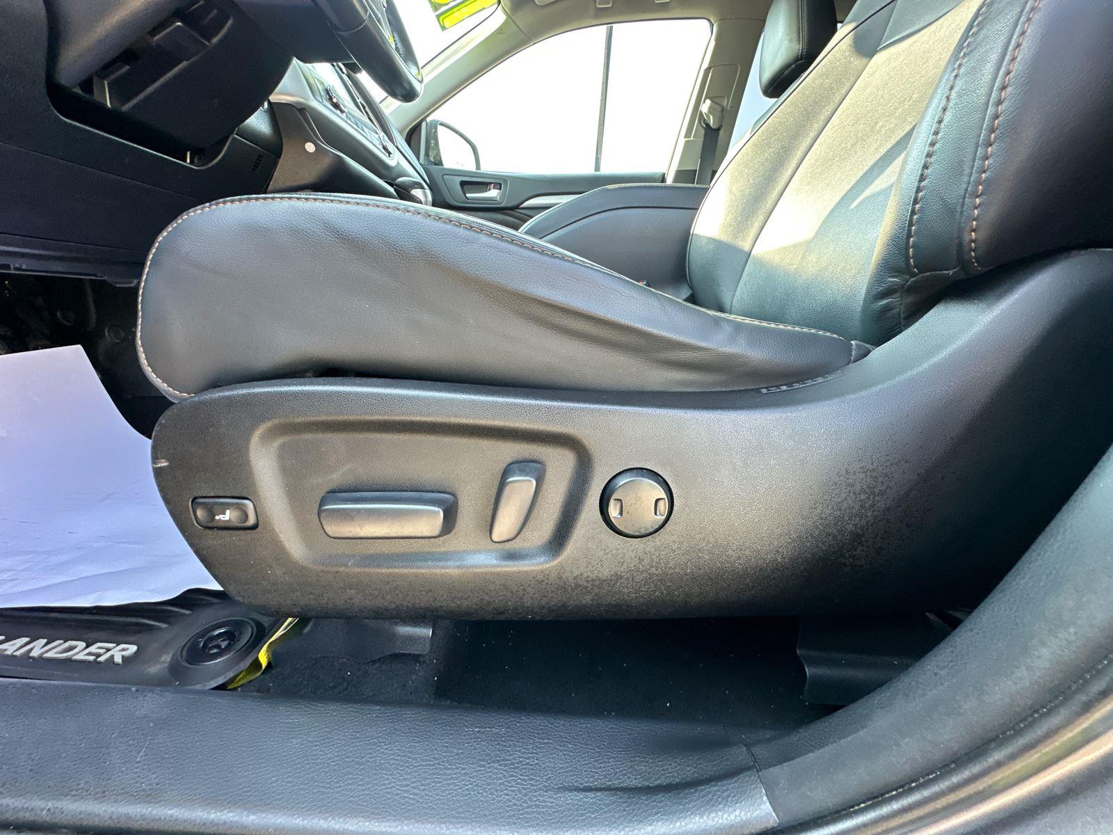 2018 Toyota Highlander XLE photo 10