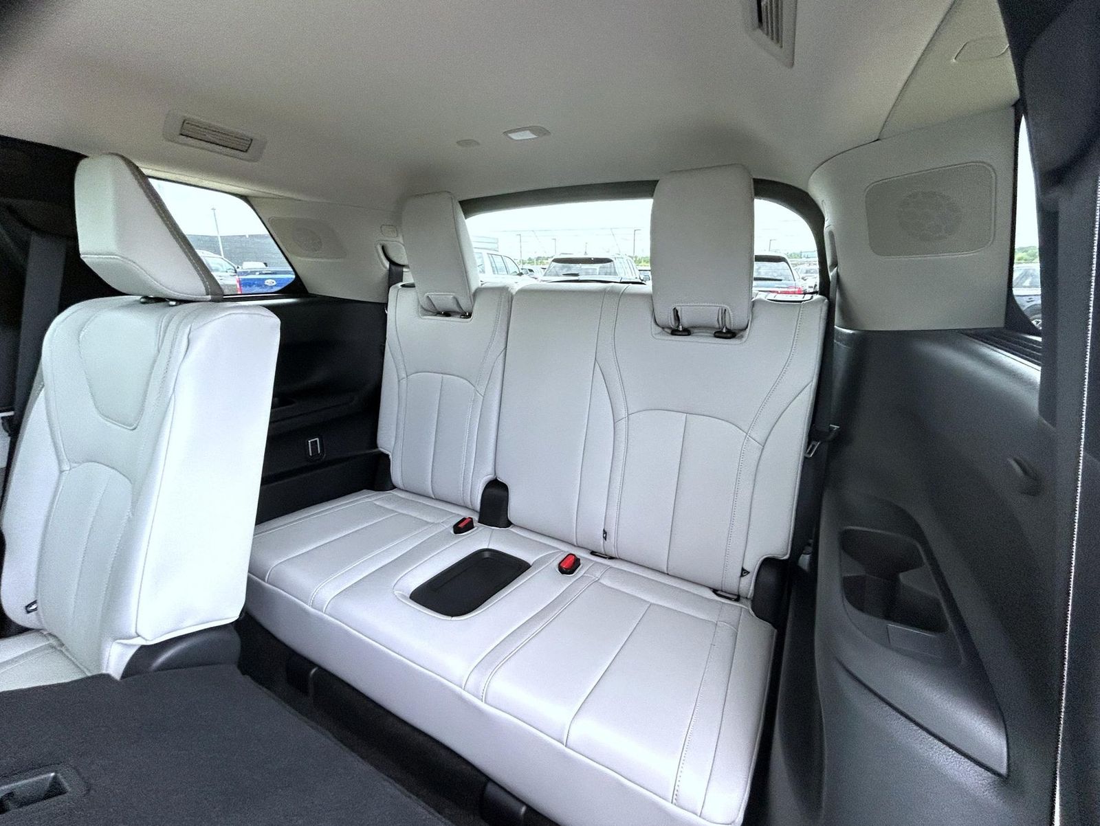 2026 Infiniti QX60 Luxe AWD photo 12