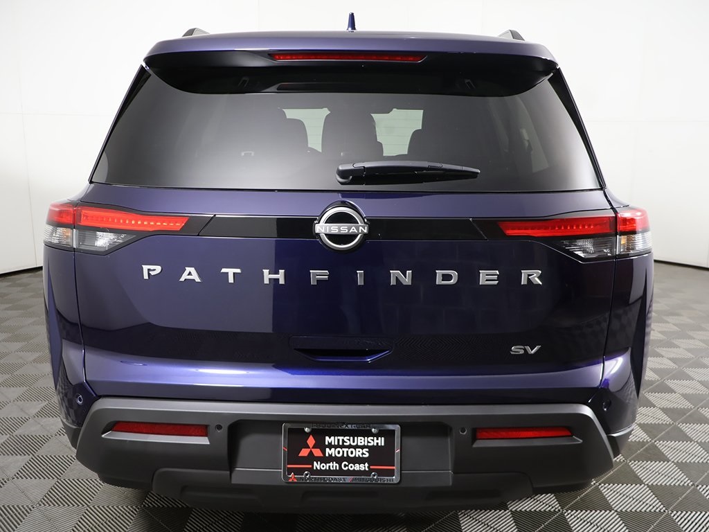 2024 Nissan Pathfinder SV photo 9