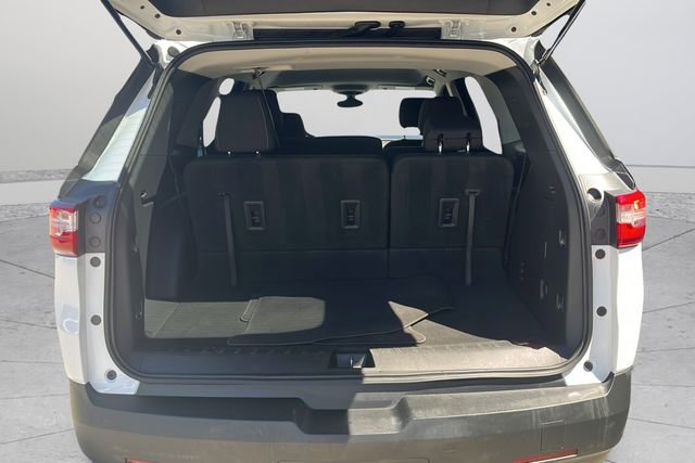 2020 Chevrolet Traverse LS photo 14