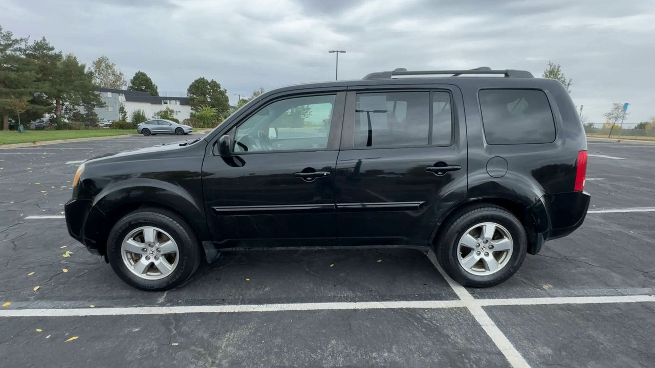 2011 Honda Pilot EX-L photo 3