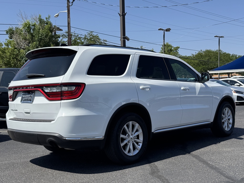 2023 Dodge Durango SXT photo 2