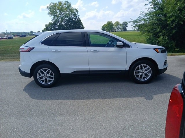 2024 Ford Edge SEL photo 6