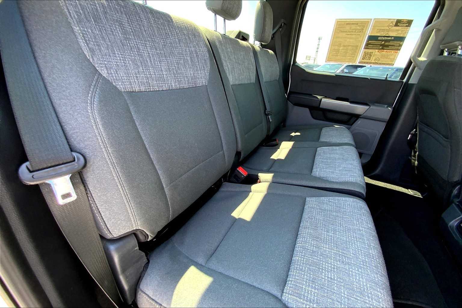 2024 Ford F-250 XLT photo 17