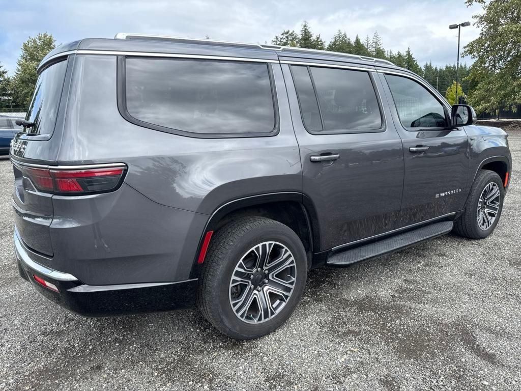 2023 Jeep Wagoneer Base photo 24