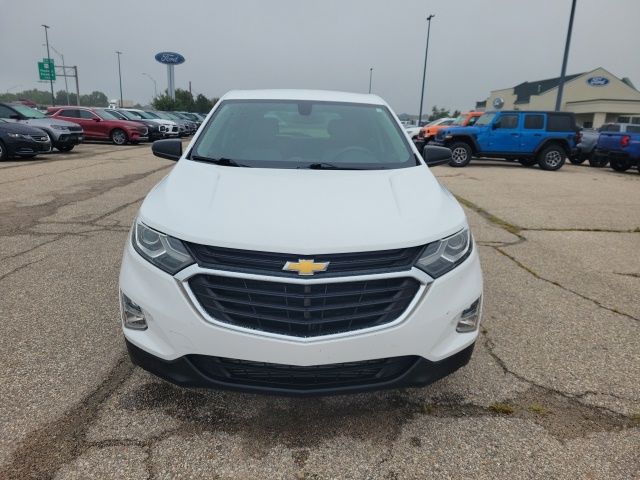 2019 Chevrolet Equinox LS photo 4