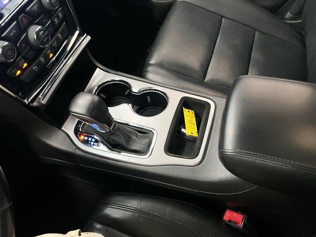 2020 Jeep Grand Cherokee Limited photo 21