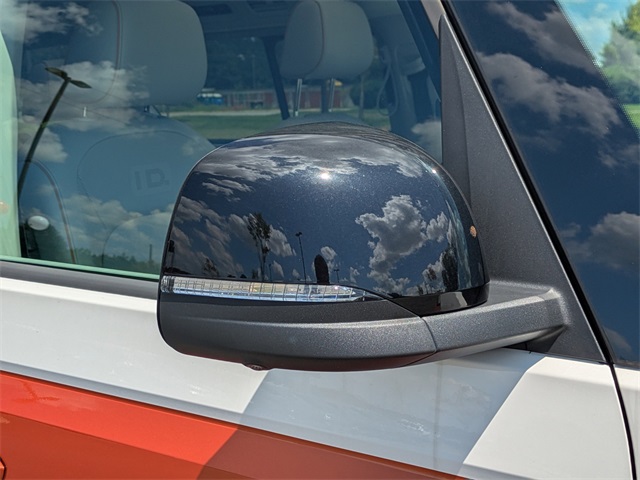 2025 Volkswagen ID. Buzz photo 11