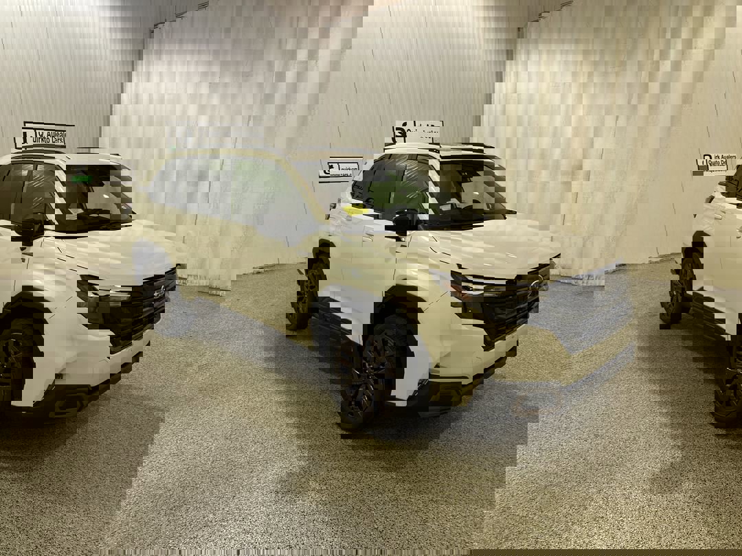 2025 Subaru Forester Sport's photo