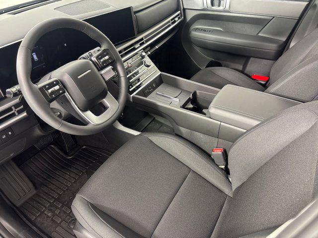 2026 Hyundai Santa Fe SE photo 4