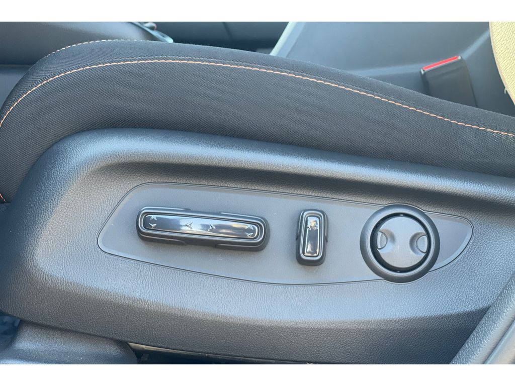 2025 Honda CR-V Hybrid Sport photo 12