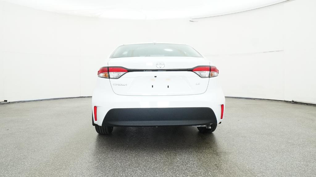 2025 Toyota Corolla LE photo 18