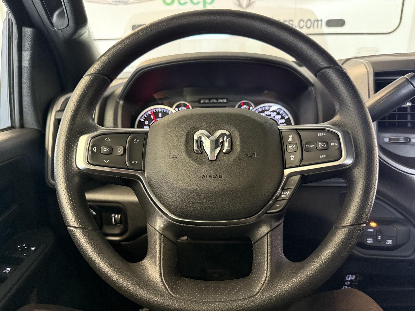 2026 Ram 2500 Tradesman photo 29
