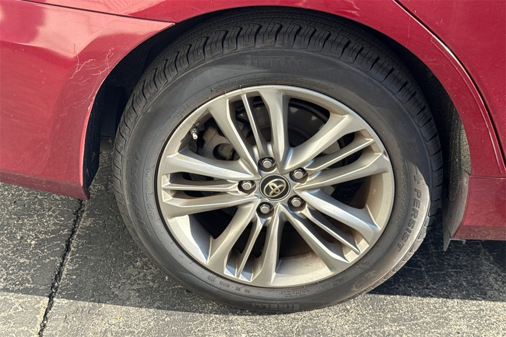 2017 Toyota Camry XLE XSE photo 4