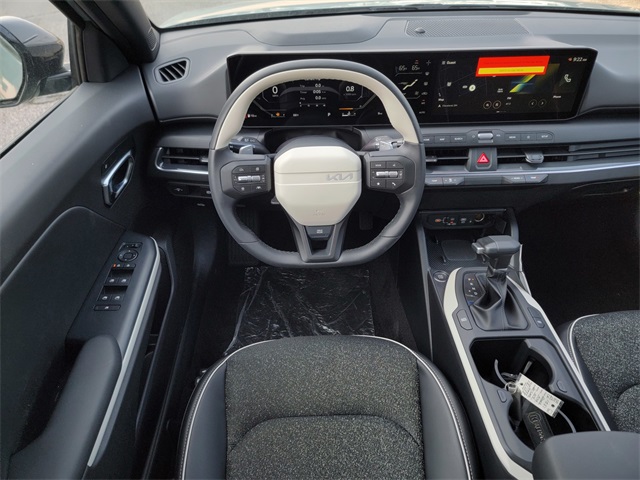 2025 Kia K4 GT-Line photo 23
